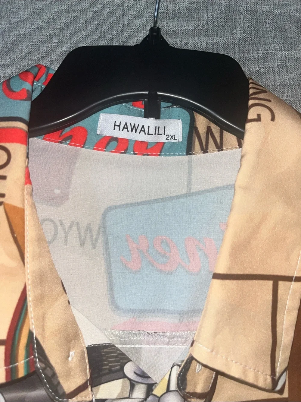 Hawalili Route 66 Graphic Button-Up Shirt in Tan & Blue, size 2Xl - Picture 2 of 4